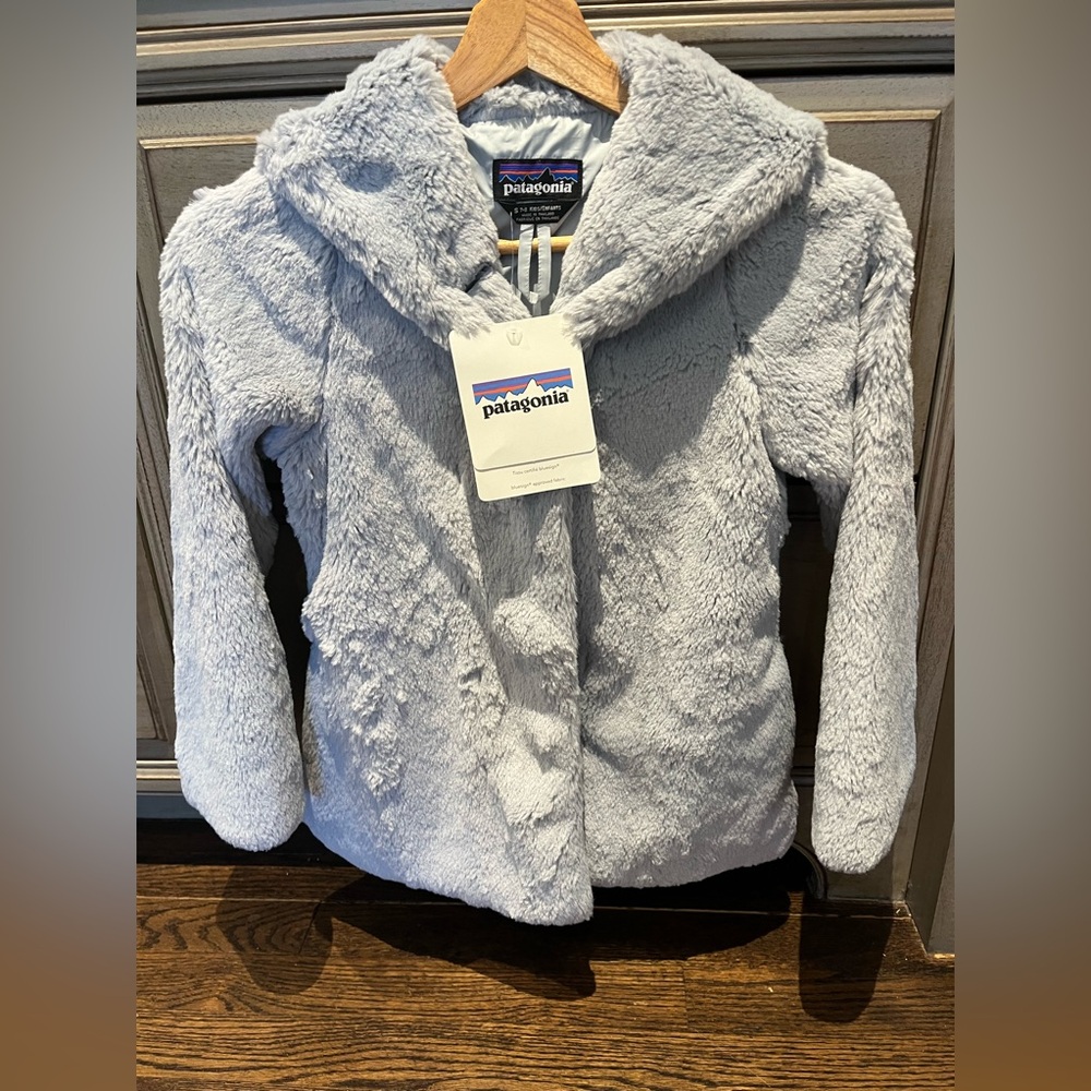 NWT Patagonia girls Pelage jacket grey